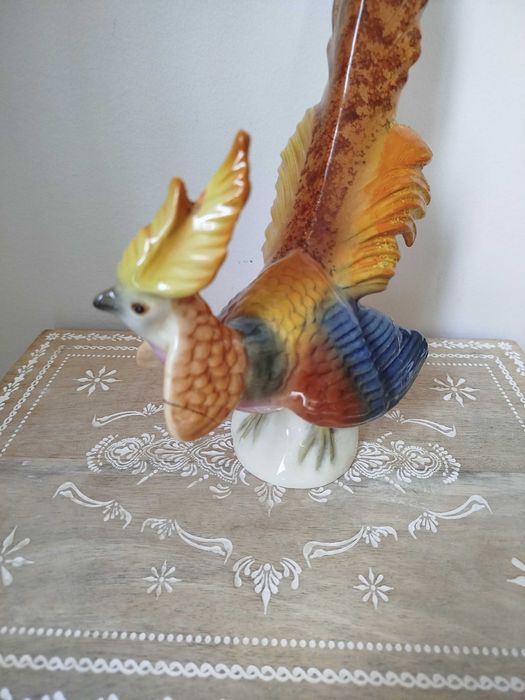 Magnífica Escultura de Faisão, origem Alemã