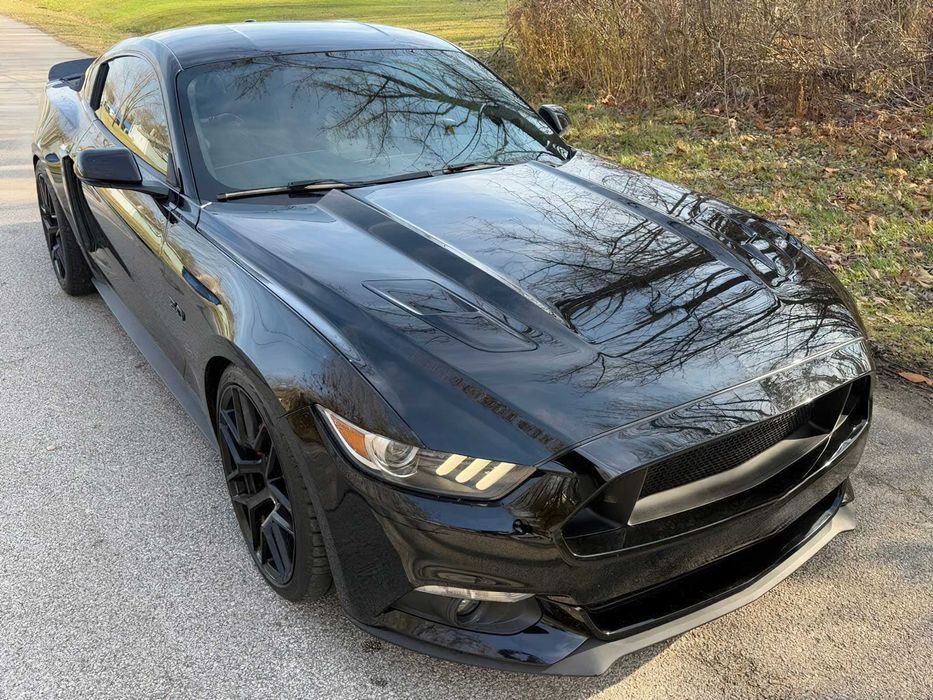 Ford Mustang GT Premium      2015