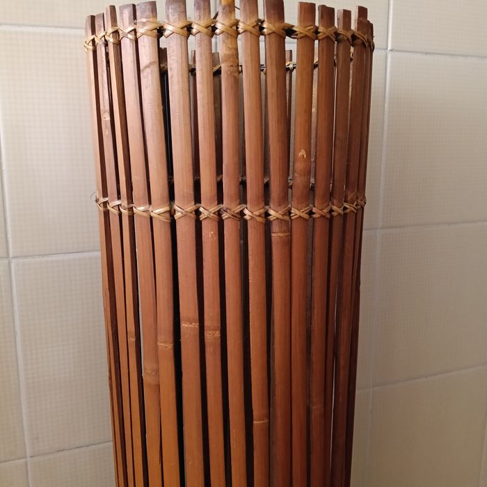 Candeeiro de Pé Vintage IKEA Rotvik (Bambu / Descontinuado)