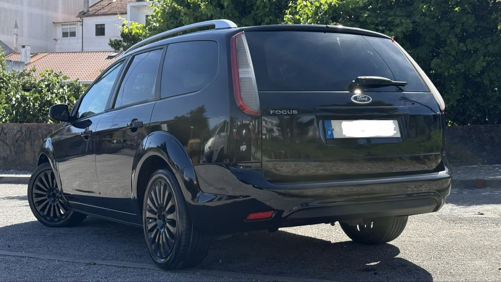 2010 - Focus 1.6 TDCi (poucos kms) Black Edition c/ muitos extras