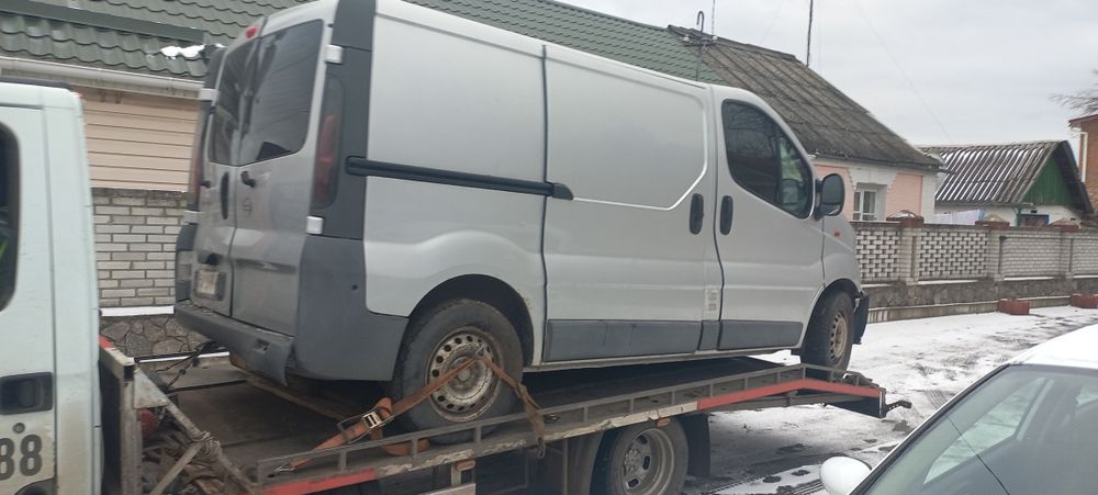 Рено Трафік 1.9 після Дтп