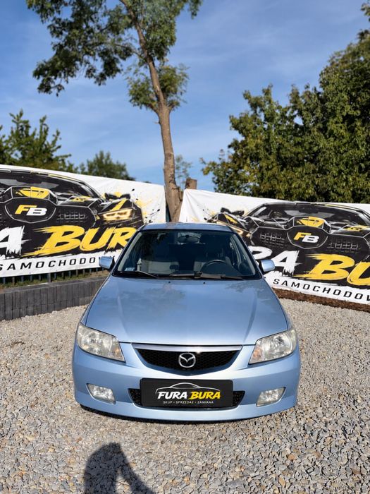 Mazda 323F