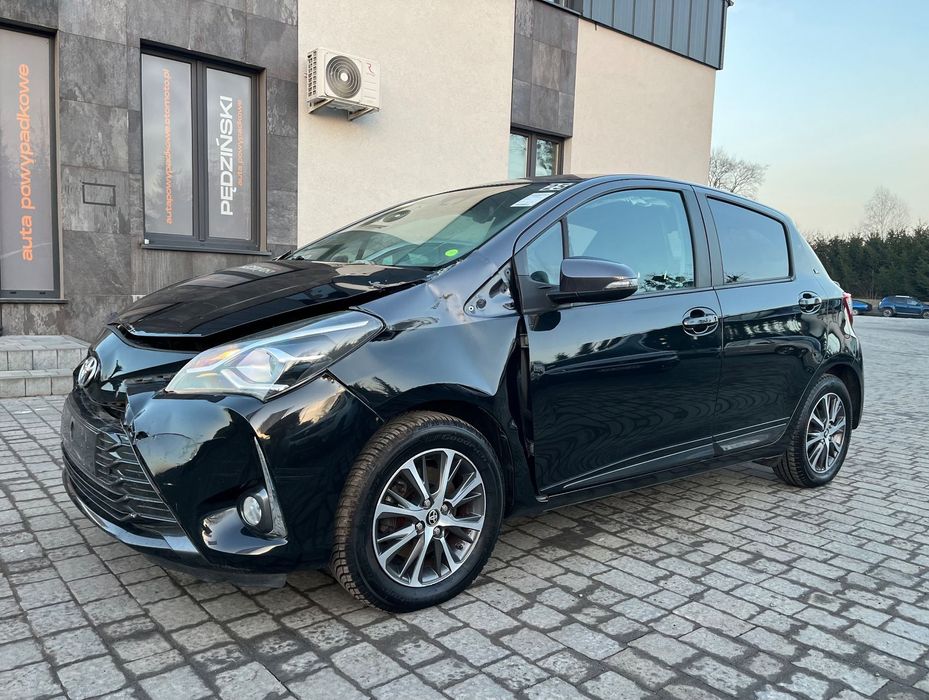 Toyota Yaris 1.5 Benzyna Kamera Nawigacja