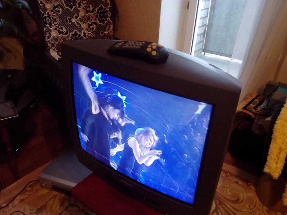 телевизор Philips