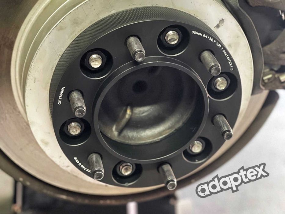 Проставки Toyota Prado FJ Cruiser, Lexus GX 30мм 6х139.7 dia 106.1