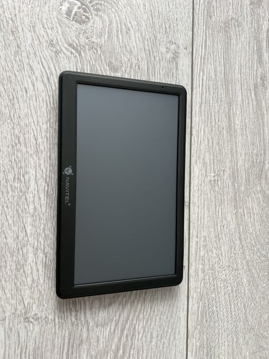 Nawigacja Navitel E-700
