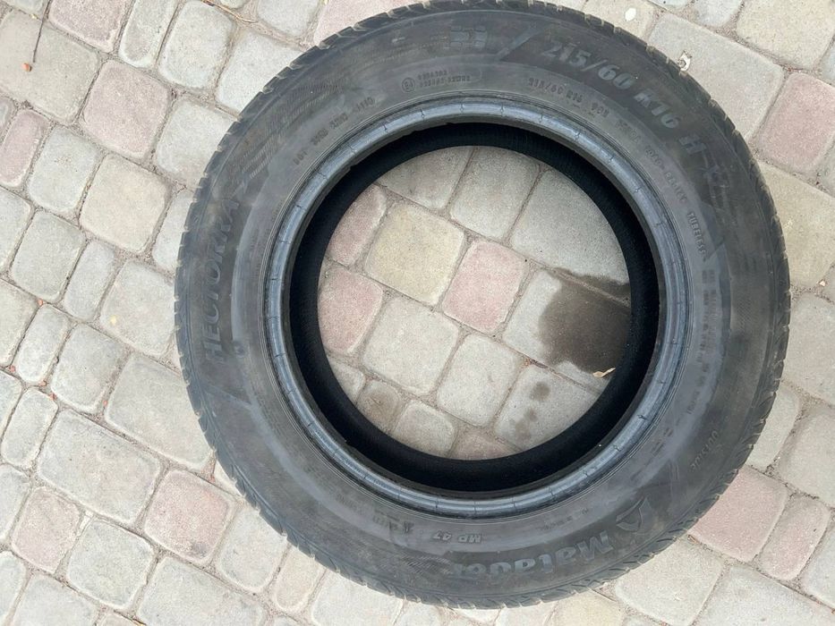 Літня резина Matador 215-60 r16
