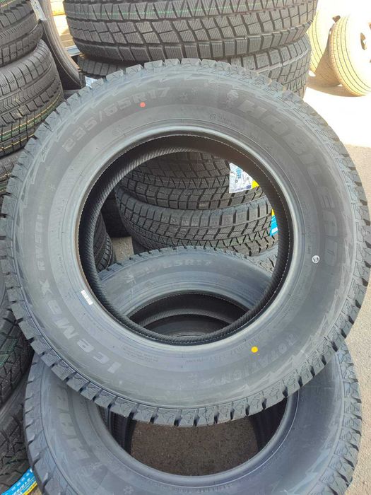 Habilead 235/65 R17 108T XL ICEMAX RW501