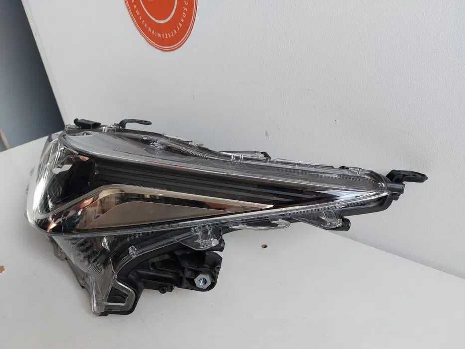 Lampa przednia lewa Toyota E210 E21 19- Full Led Europa