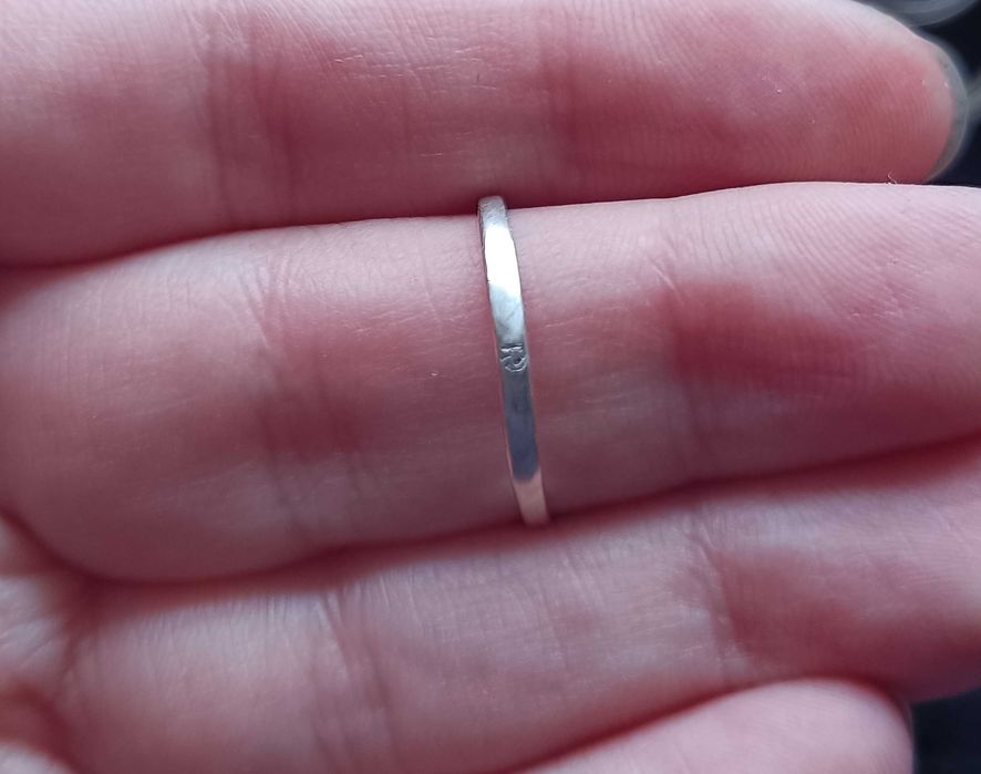 Srebrny pierścionek stokrotka Warmet Resovia