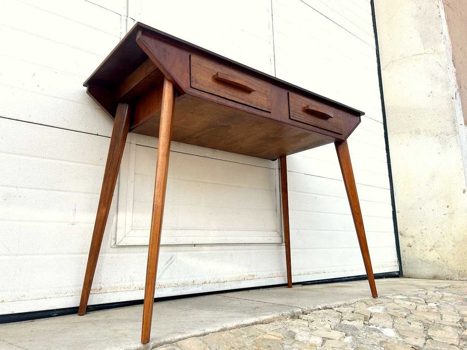 Consola olaio vintage + 105.5comp x 43,5prof x 76alt.