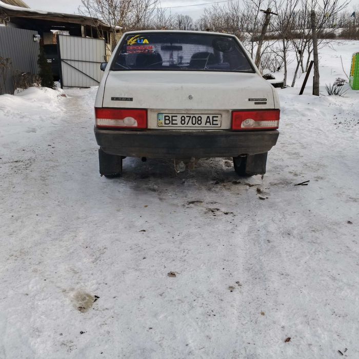 Продам машину 21099