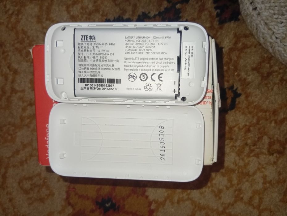 Кишеньковий Wi-Fi роутер Vodafone R209z Pocket WiFi 
Під