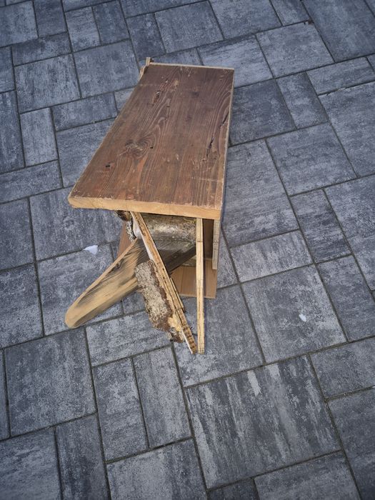 Sprzedam domek dla ptaszków.