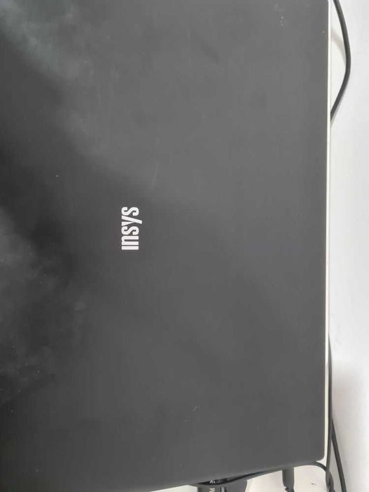 Vendo computador marca insyns em bom estado