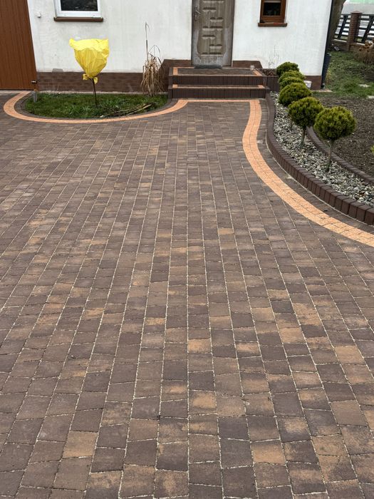 Układanie kostki brukowej i granitowej