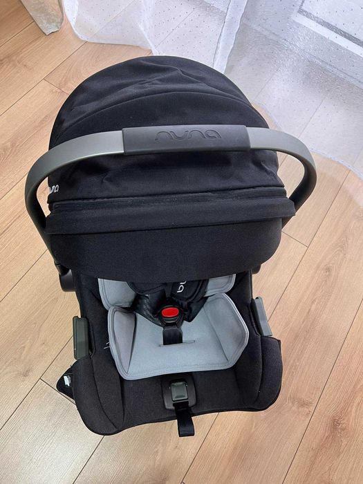 Дитячі автокрісла