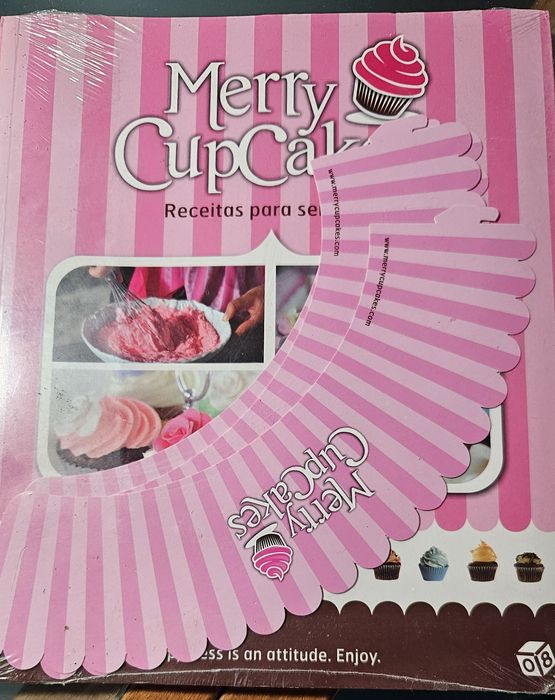 Livro  Merry Cup Cakes