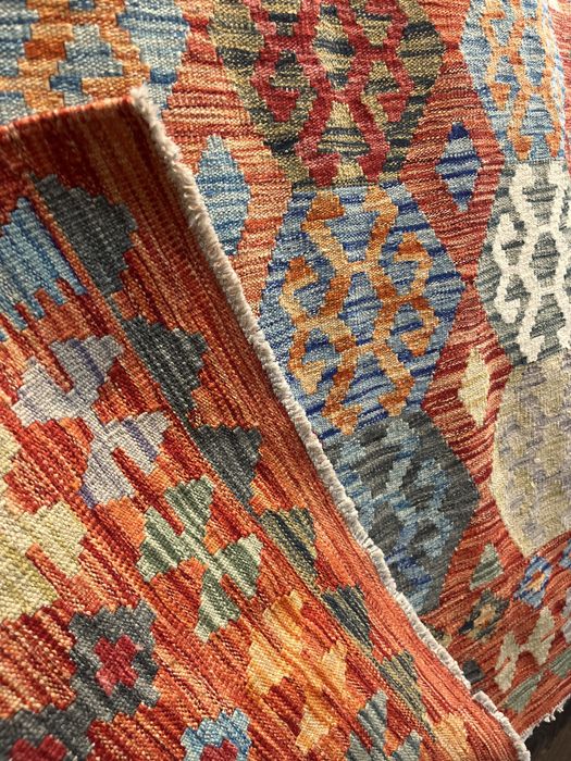 Tapete kilim feito à mao 255x175cm - Novo