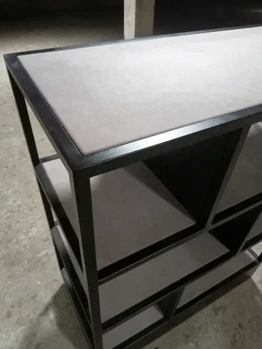 Pequenos móveis (biombo, estante)