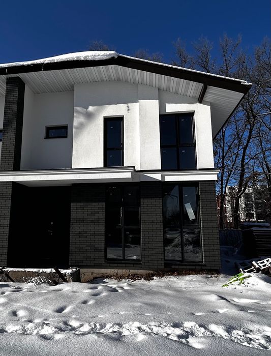 Продаж Квадрахауси,Танхауси