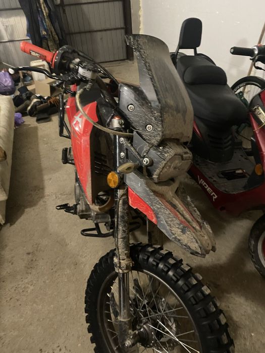 Продам шинерай x-trail 250