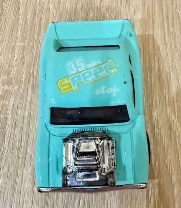 Дитячі гумові машинки для найменших діток, автобус та червона машинка