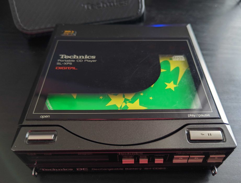 Technics SL-XP5 Portable CD Player