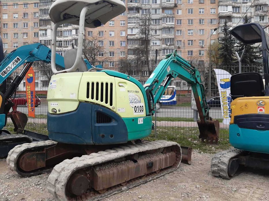 Екскаватор гусеничний Yanmar VIO30-3