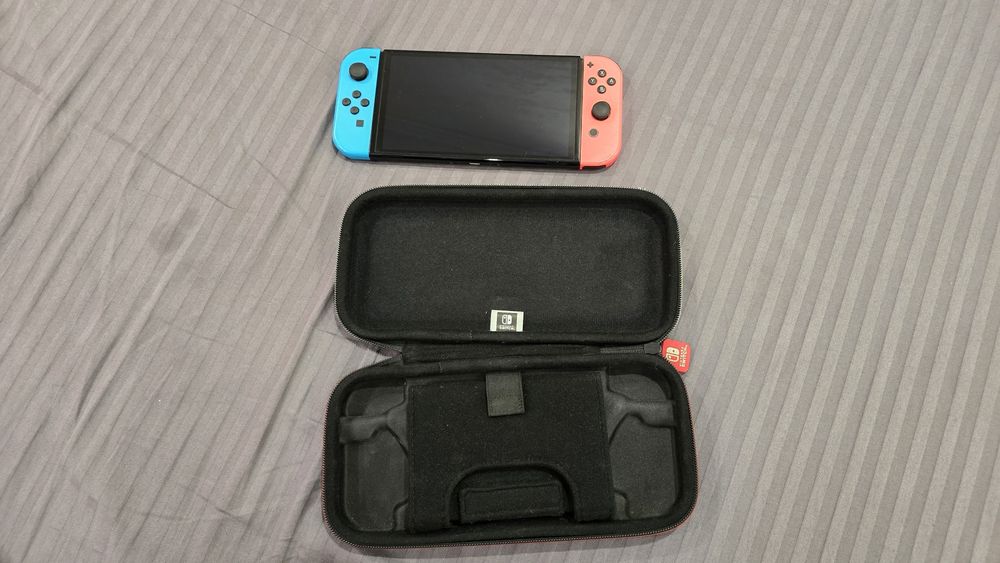 Nintendo Switch Oled 64+256GB
