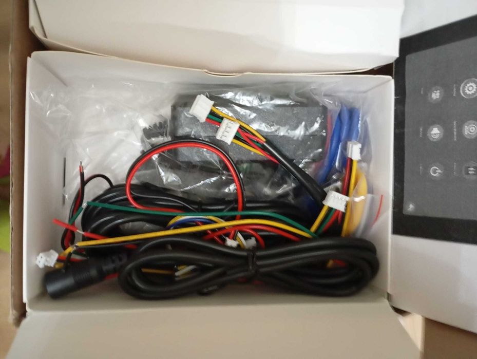 Vendo Vídeo Porteiro NOVO Conectado WI-FI com ecrã táctil