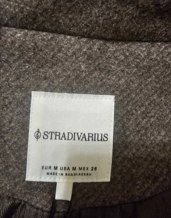 Płaszcz damski Stradivarius