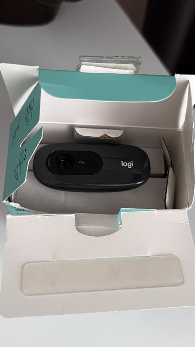 Веб-камера Logitech C270 HD