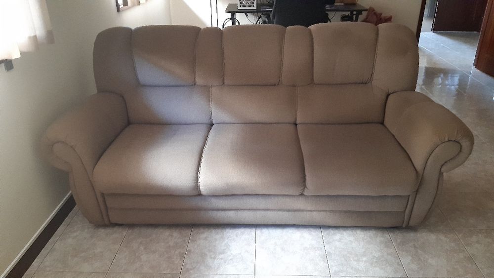 Sofá usado em bom estado