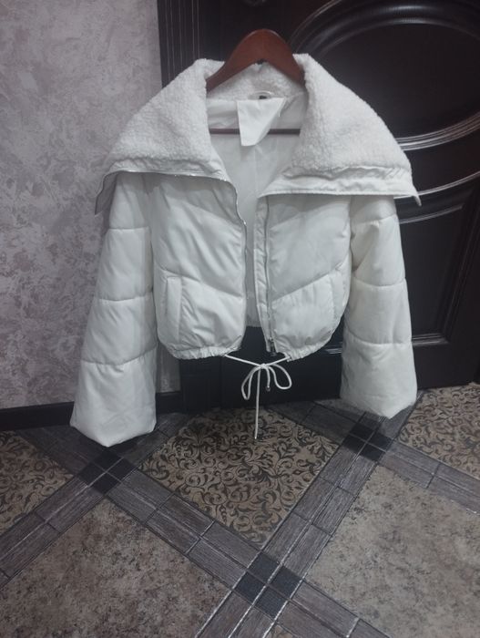 Нарядна куртка автоледі