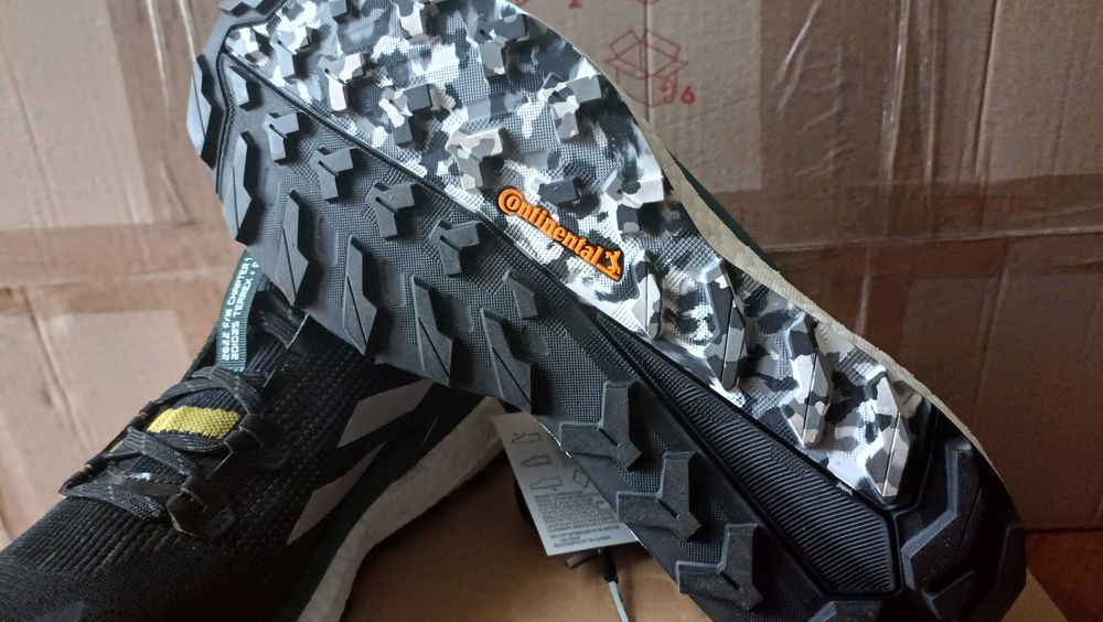 Трекінгові кросівки Adidas Free Hiker 2.0 Boost