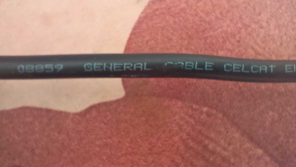 Serviço pesado cabo de 12 metros, 3(G) condutores, 2.5mm², novo e sem uso.