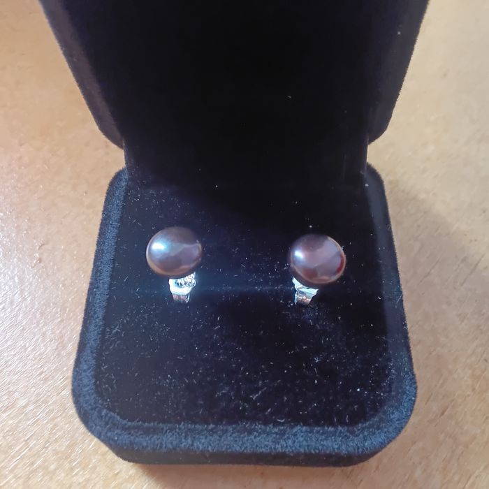 Brincos em Prata com Pérolas Naturais de Água Doce Roxas