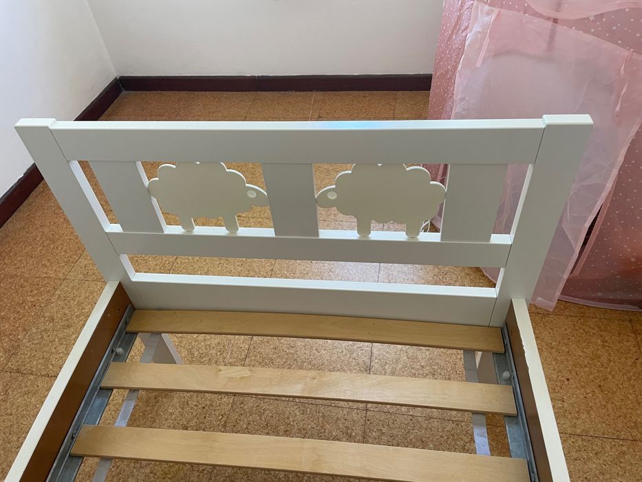 Cama de criança pequena 160x70cm com colchão