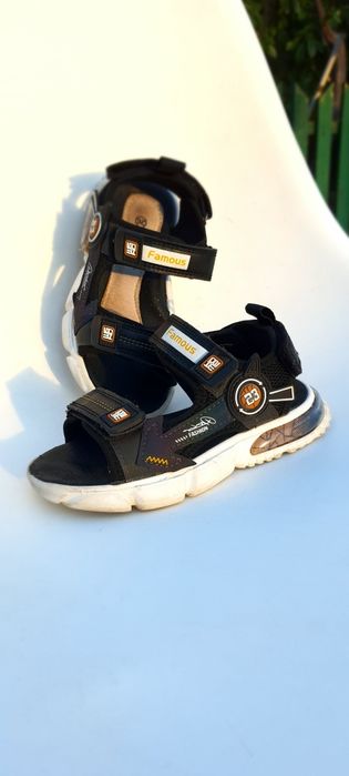 Босоніжки/босоножки