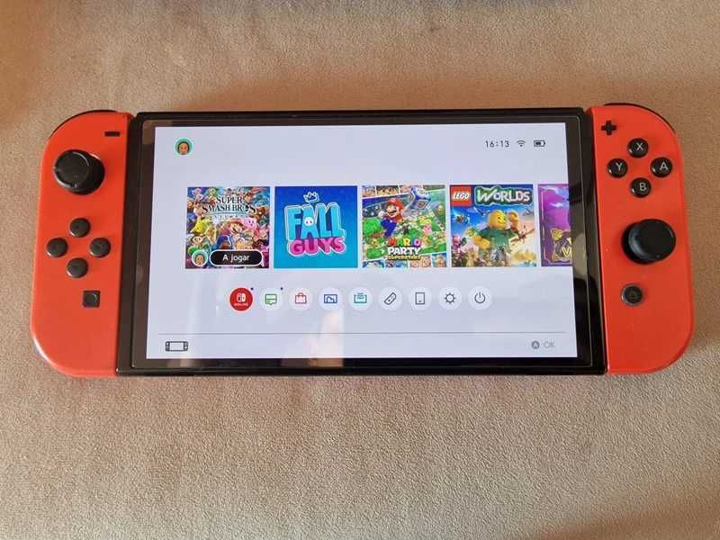 Nintendo Switch OLED Edição Mario RED