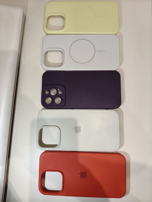 Чохли iPhone 15 ProMax
