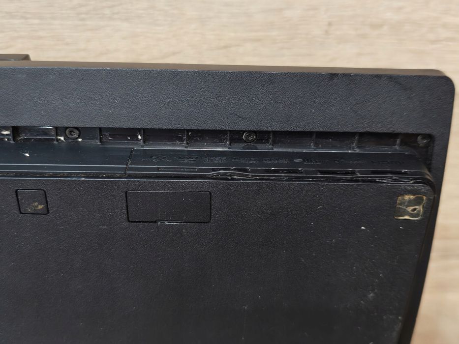 Konsola sony playstation 3 slim 160gb cech-3004a