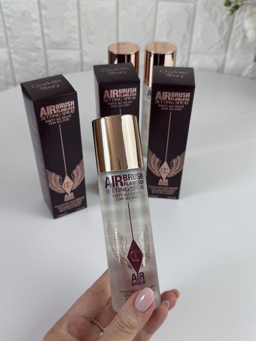 Спрей фіксатор макіяжу Charlotte Tilbury Airbrush Flawless Setting Spray