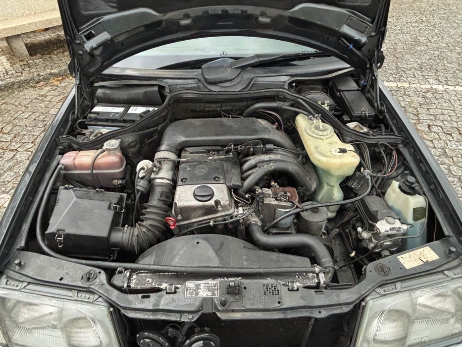 Mercedes E250 Diesel S124