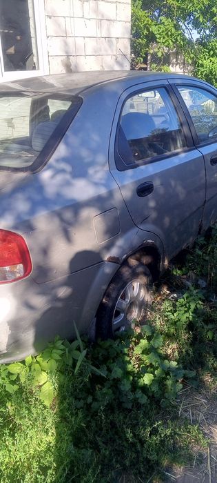 Шевроле авео 2005