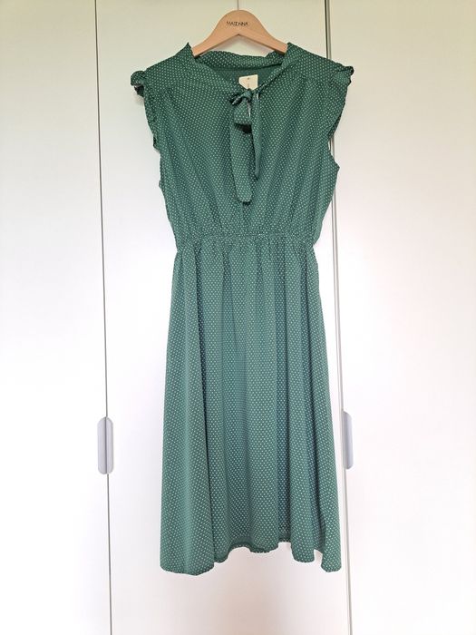 Sukienka w groszki nowa