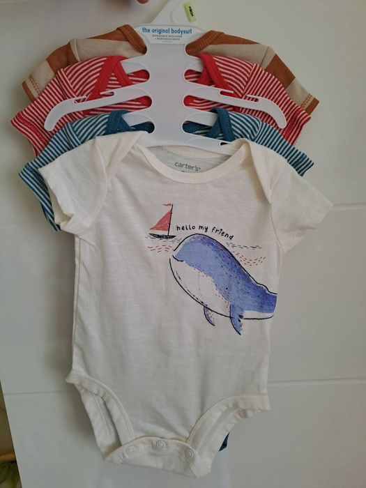 Боді Carter's 3 місяці