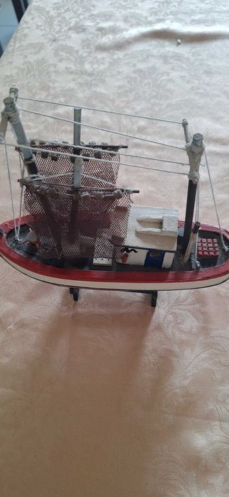 Construção artesanal em madeira