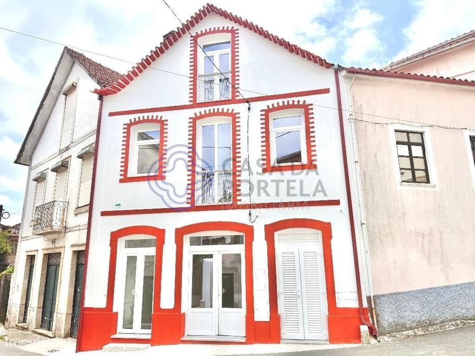 Traditional T3 House Fully Renovated